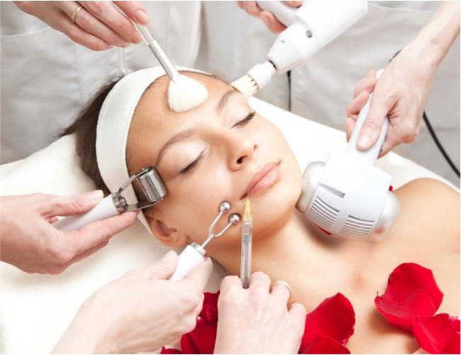 4 Things to Consider When Choosing your Microcurrent Machine - 7E Wellness