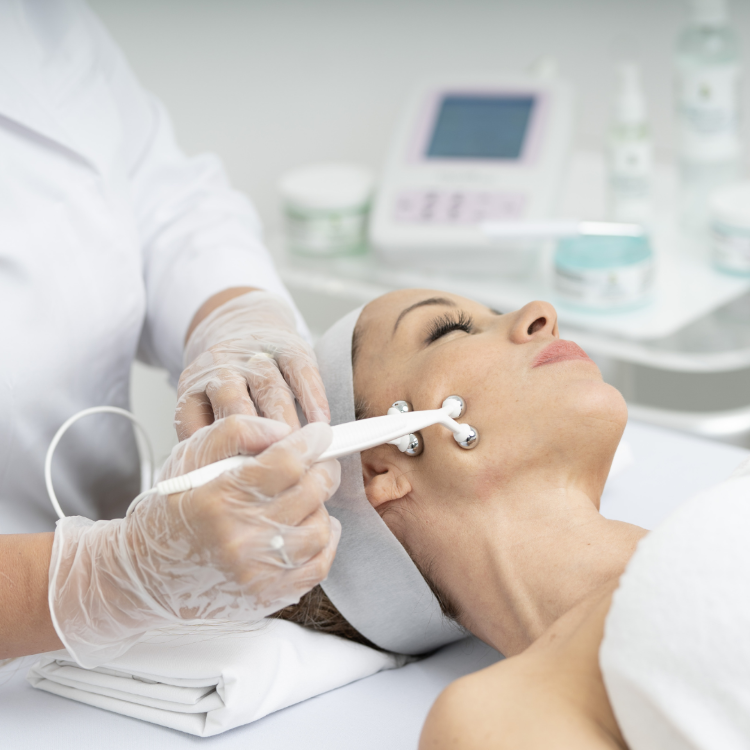 Red Carpet Signature Facial Set